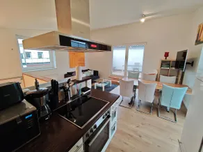 Duplex apartment with rooftop terrace & 2 bedrooms. - Image 3