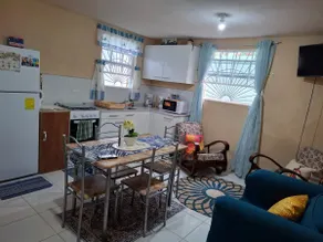 Warrens cosy Apt 7 mins to Beach - Image 3