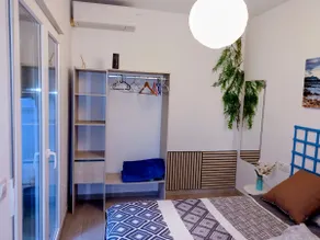 Seaside oasis with Wi-Fi & A/C, 5-minute walk to the sea - Image 2