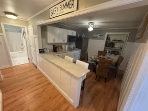 Renovated 2 bedroom unit - Soundfront - Image 5