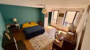 Townhouse, close to all shops - Image 2