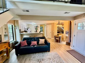 Remodeled 2BDR/2BA + Loft BDR Condo pool/hot tub - Image 4