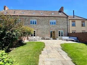 Wellesley House - Image 2