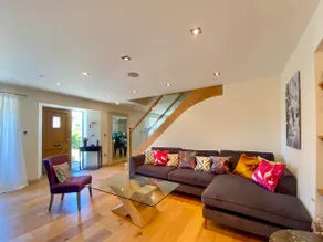 Wellesley House - Image 3