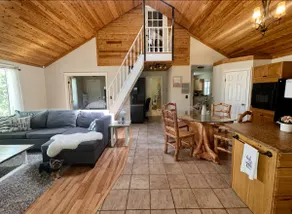 Lake Isle Cottage for Two |Lake View Dock & Kayaks - Image 3