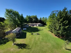 Immersed in Nature, Hot Tub, Sleeps 9, EV Charger - Image 5