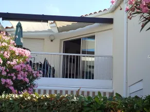 Cap d'Agde-T2 cabin- 1st line sea view- pool - Image 3