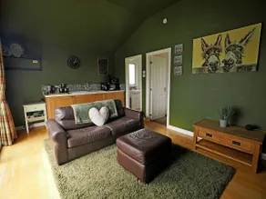 Cabin in beautiful countryside with private lake - Image 3