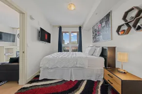🔆 2Bed2Bath 11th Floor Suite W/Parking & AC🔆 - Image 5