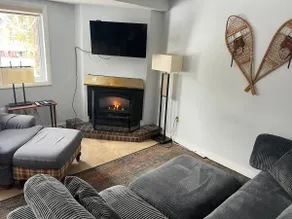 Fabulous Jay Peak ski-in/ski out condo! - Image 2