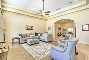 Snowbird Haven w/ Pool! 11 Mi to Dtwn Phoenix - Image 2