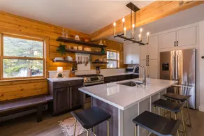 Modern Cabin in Spring Creek | 4 Bedroom | Bunk Room | Gas Grill | Parking - Image 3