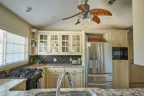 Adorable, Relaxing Cottage with King Bed!! - Image 5