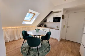 Bruz Centre Studio Apartment | Free Parking - Image 3