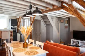 Apartment with terrace in Châteauroux, Centre-Val de Loire region - Image 3