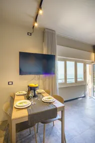 Luxury 1BR Apt in Rio with Sweeping Sea Views - Image 3