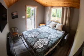 Rustic Retreat Tiny home - Image 5