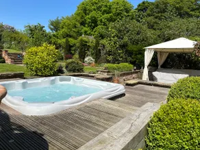 Jolls Cottage with hot tub Lincolnshire Wolds - Image 3