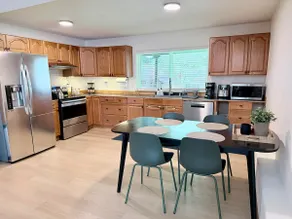 Ashworth Abode - spacious 2 bedroom garden unit - Image 3