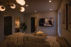 Great Location | MUST Stay | Clean - Image 3
