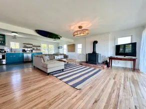 Mastic Beach Surf House - Image 2