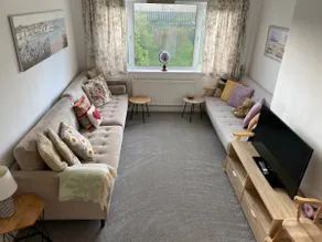 Simla Bungalow, Tetney, Spacious Parking, Private Garden - Image 2