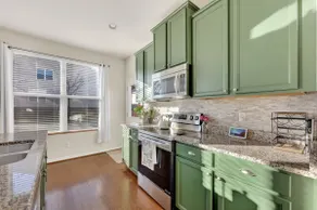 Lovely home in Durham with Game/Movie Room! - Image 5