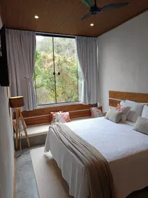 Mountain Loft with Whirlpool and Valley View - Image 3