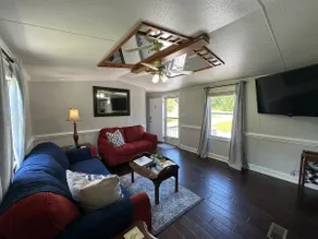 Private 3BR mobile home w/ large backyard. - Image 4