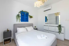 Lemon Tree 1-BR Apt with Terrace & Pool in Livadia - Image 4