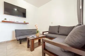 Marlin's Apartment 5 - Image 3