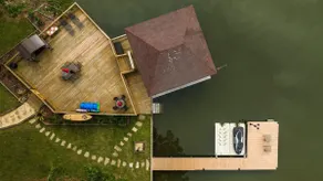 Abigail's Lake Haven - Image 2