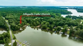 Abigail's Lake Haven - Image 3