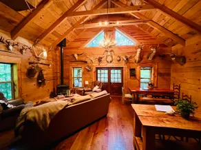Bob's Bear Lair - Image 2