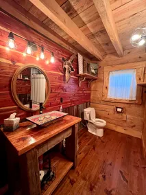Bob's Bear Lair - Image 5