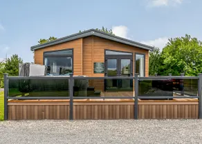 Luksus Lodge boblebad - Image 4
