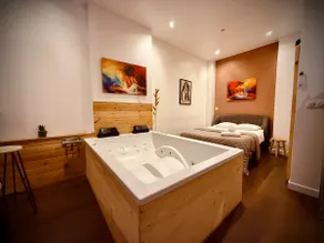 AIR-CONDITIONING La Suite Colline, Jacuzzi, cinema, Zenith - Image 2