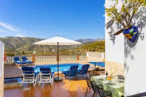 Villa Ana y Garcia - Image 4