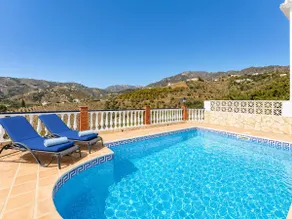 Villa Ana y Garcia - Image 2