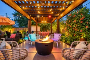 Backyard Resort: Heated Pool, Spa & Putting Green - Image 2