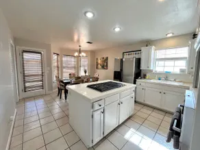 House of Bliss - Image 3