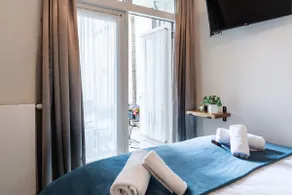 Hotspot location, wifi, AC, bed en koffie Harmony - Image 5