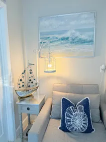 lovely Suite waiting for you with private patio - Image 3