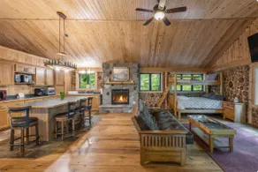 Woods Cabin- Golf + Ski - Image 2