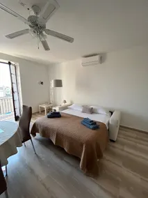 Penthouse with breathtaking views, just a few steps from the sea - Image 4
