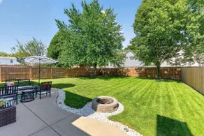 Peace Place! Updated 3bdrm home, finished basement - Image 3