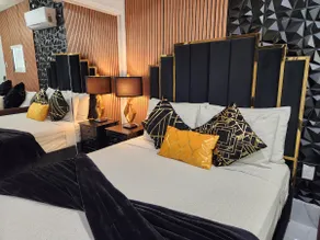 *Private Guest House w/ Free Parking| 10 min DWTN - Image 2