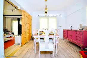 Sunlit Serenity: Spacious Garden in Rehab City” - Image 2
