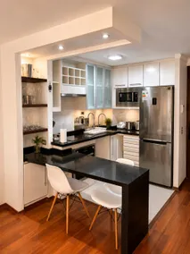 2BR/2BA Apartment | Steps from Mall Sport + Ski - Image 3
