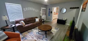 2 bedroom Coastal bungalow minutes from St Simons - Image 4